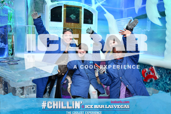 icebar_20240403133347_0442